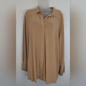 Norma Kamali Quiet Luxury Minimalist Capsule Neutral Preppy Elevated Chic Top LG
